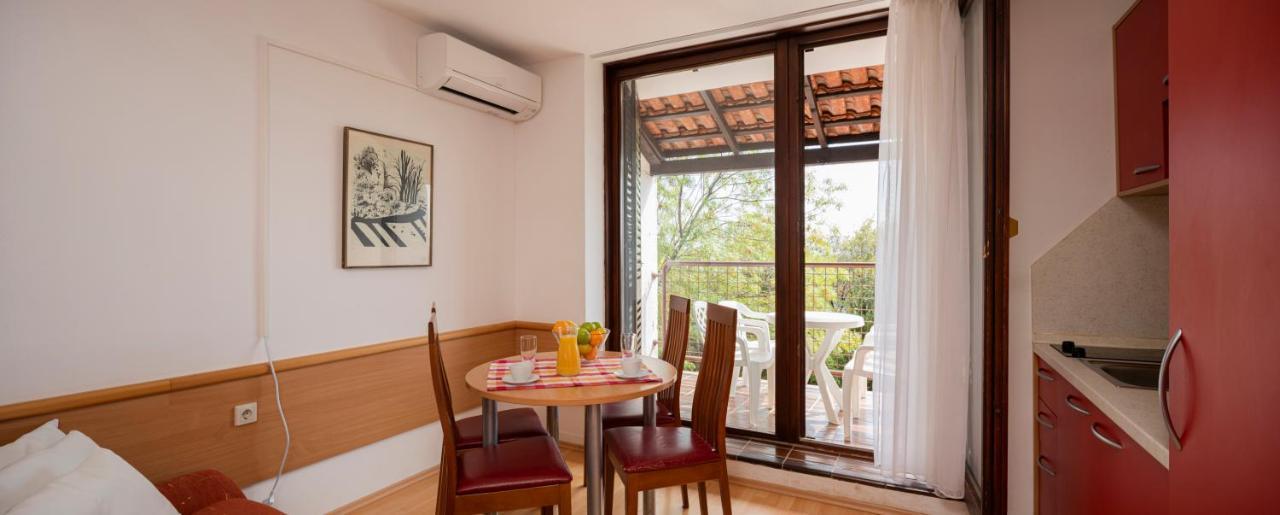 Apartments Hostin Roza Duga Uvala Pavicini Zewnętrze zdjęcie